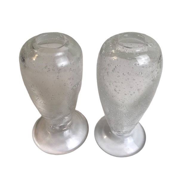 2 Bud Vase Small Clear Flower Holders
Hand Blown Bubble Glass - Picture 4 of 4